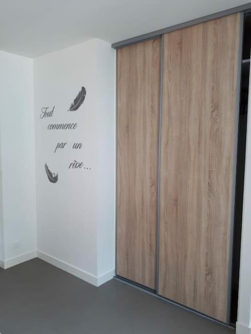 T2 Centre-Ville, Calme, 1 Chambre, 1 A 5 Pers, Climatisation, Parking Libre Et Gratuit Lorient